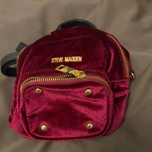 Steve Madden mini backpack suede burgendy